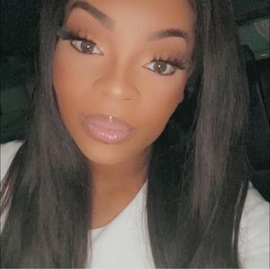 Meet your Posher, Chanell